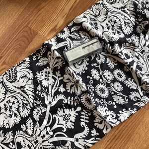 Black and White Floral Shower Curtain hooks & liner NWT